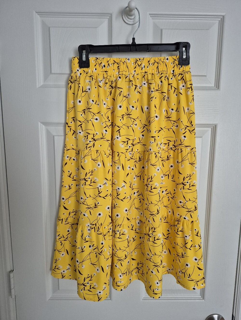 Vintage Women's Yellow Floral Midi Skirt Size S